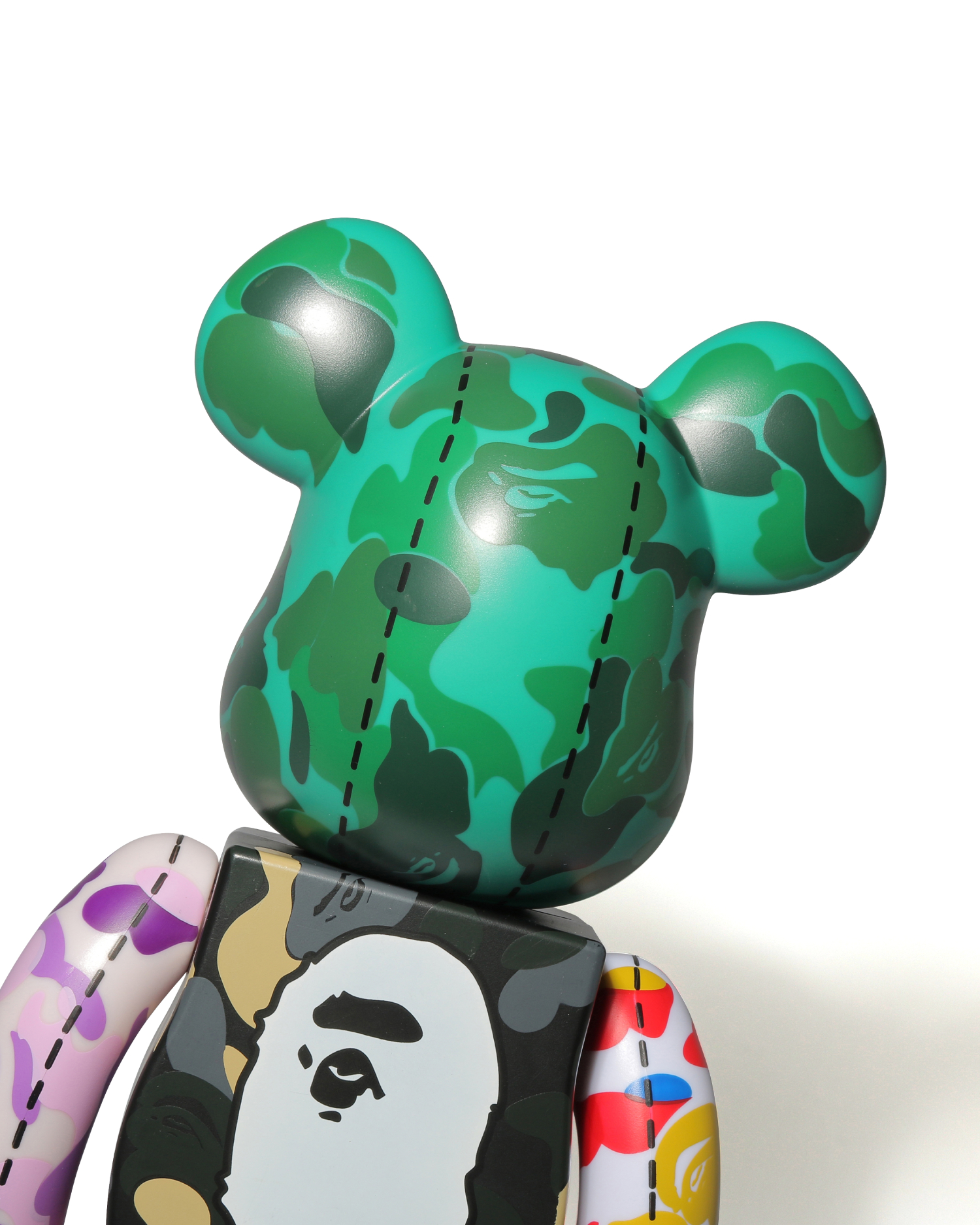 A BATHING APE® BE@RBRICK 联乘系列28th Anniversary Bape Camo 400% 公仔