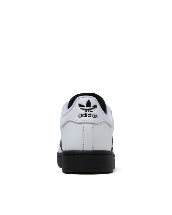 adidas Superstar 贝壳头运动鞋