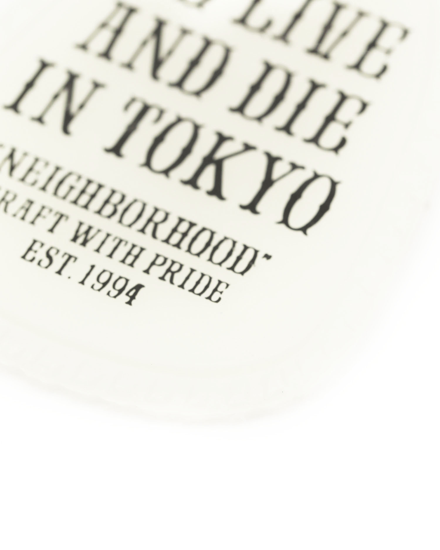 NEIGHBORHOOD “ TO LIVE AND DIE IN TOKYO”印花钥匙扣