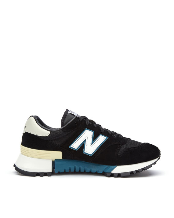 1300 系列 拼色系带运动鞋