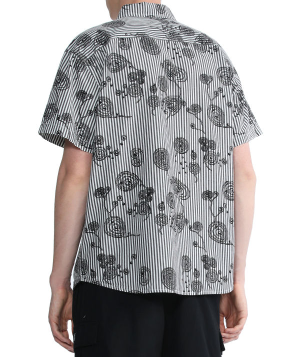 obey 满幅抽象图案印花条纹衬衫