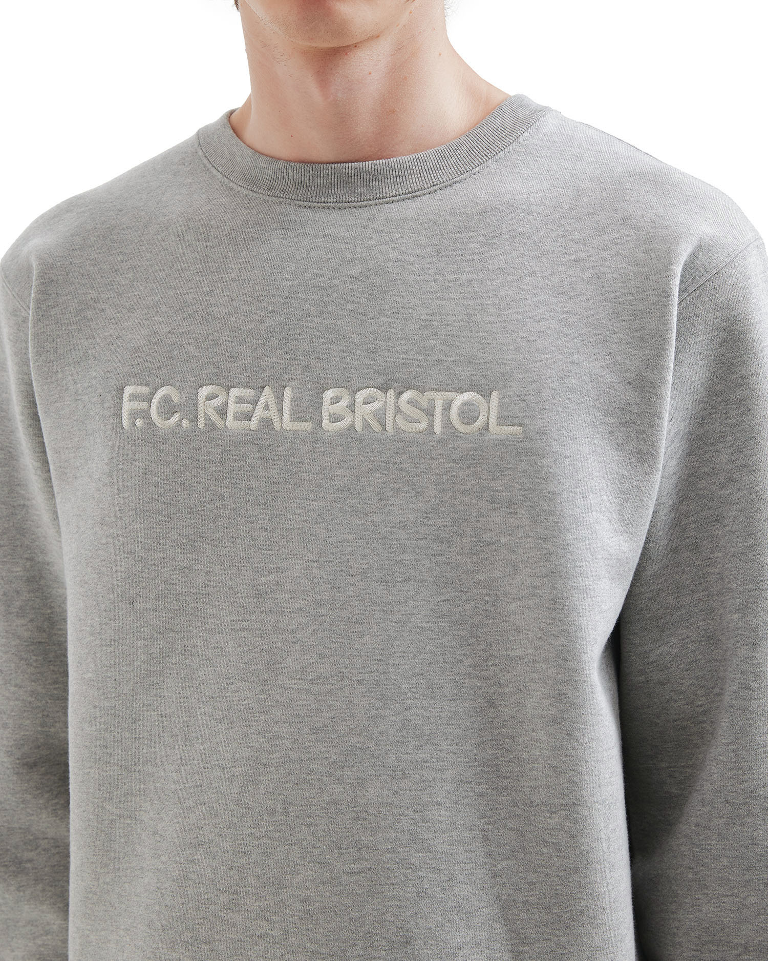 F.C.REAL BRISTOL ERIC HAZE 联乘系列字母图案卫衣
