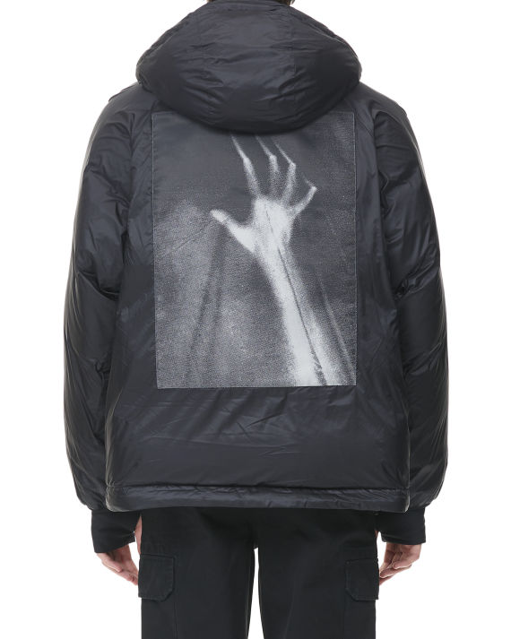 undercover psycho 联乘系列 图案缝饰连帽羽绒服