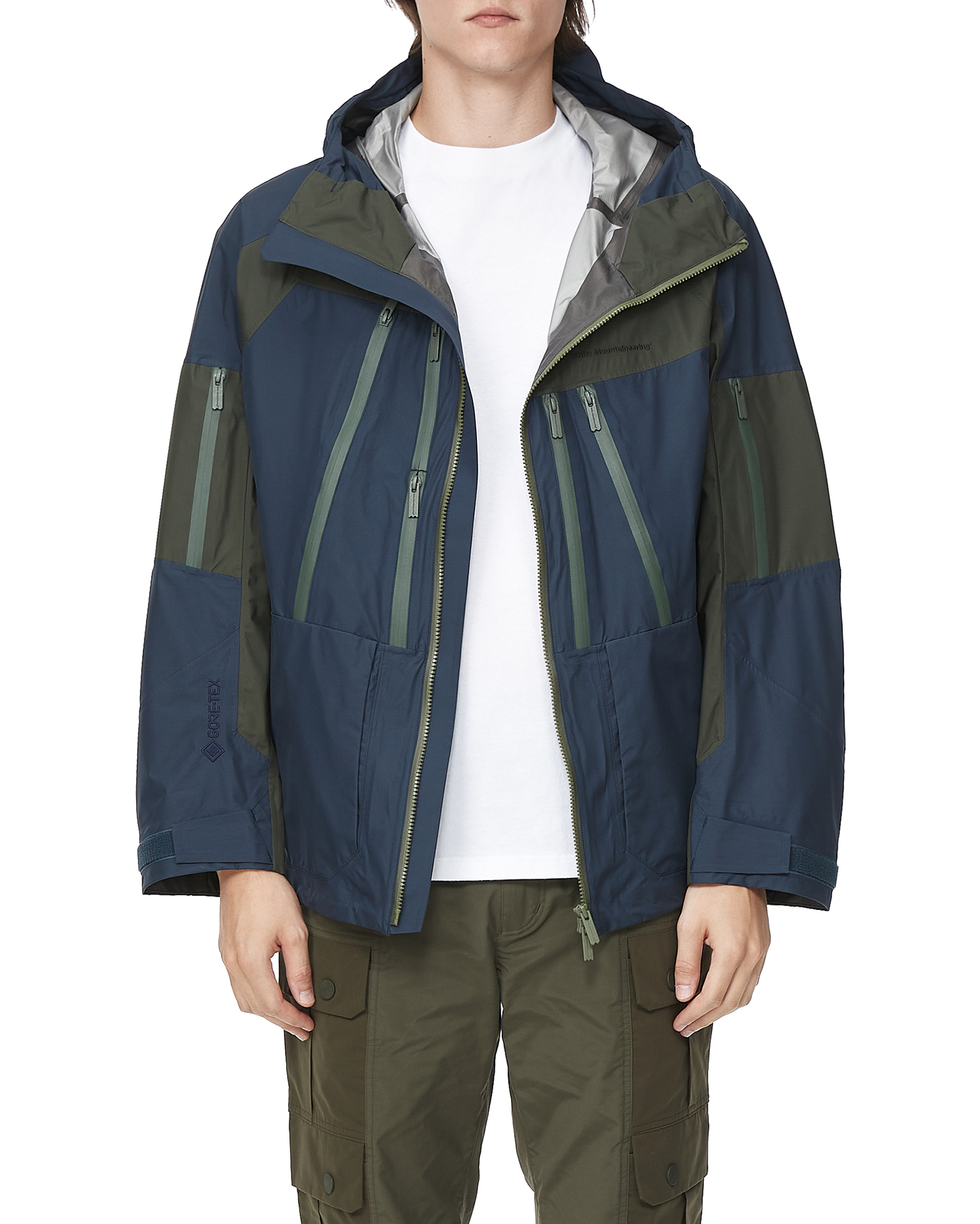 White mountaineering deals gore tex